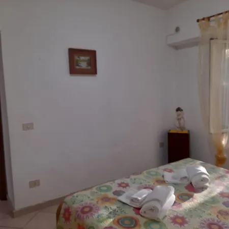 8380 Morellino Little House * Montemerano